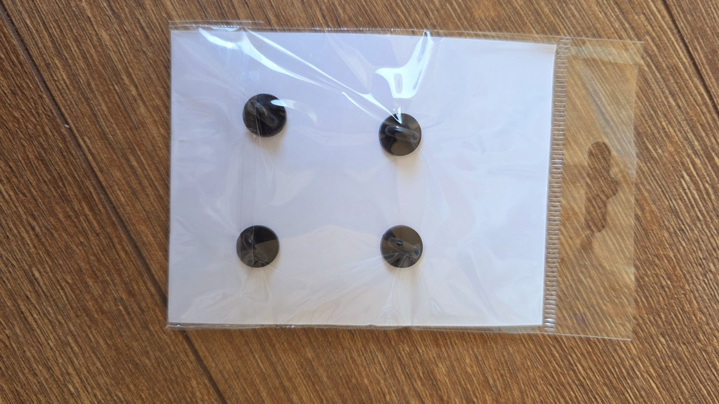 Pins pin badge pin's neutrogena produit de beauté blouse produit marque