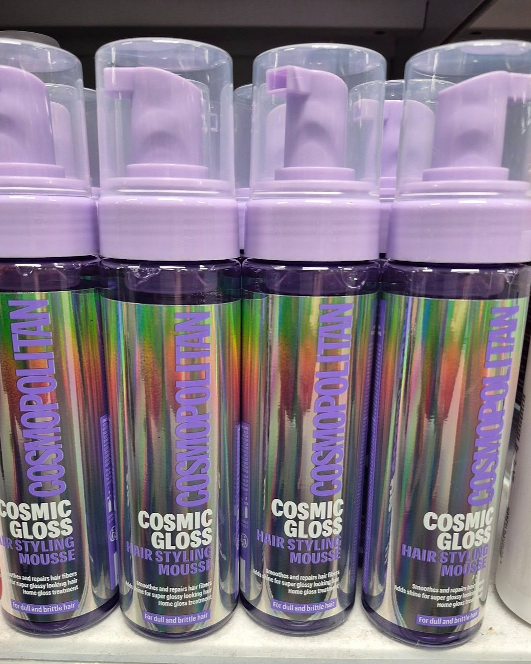 Mousse Coiffante Cosmopolitan Brillance Soin Fortifiant Cheveux Ternes Gloss