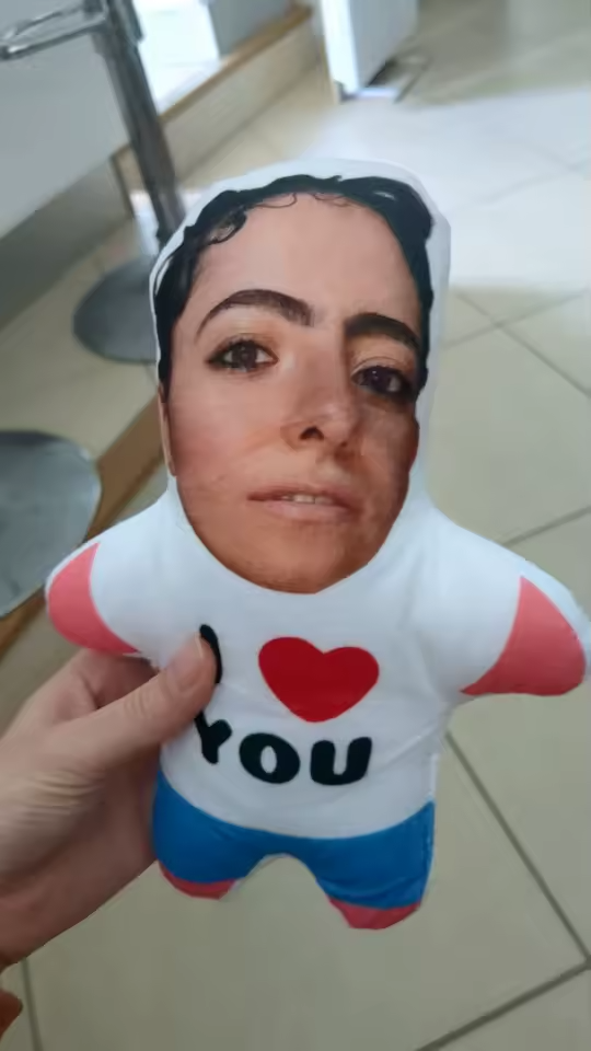 💖 Peluche personnalisée avec photo visage coussin cadeau Je t’aime famille amis