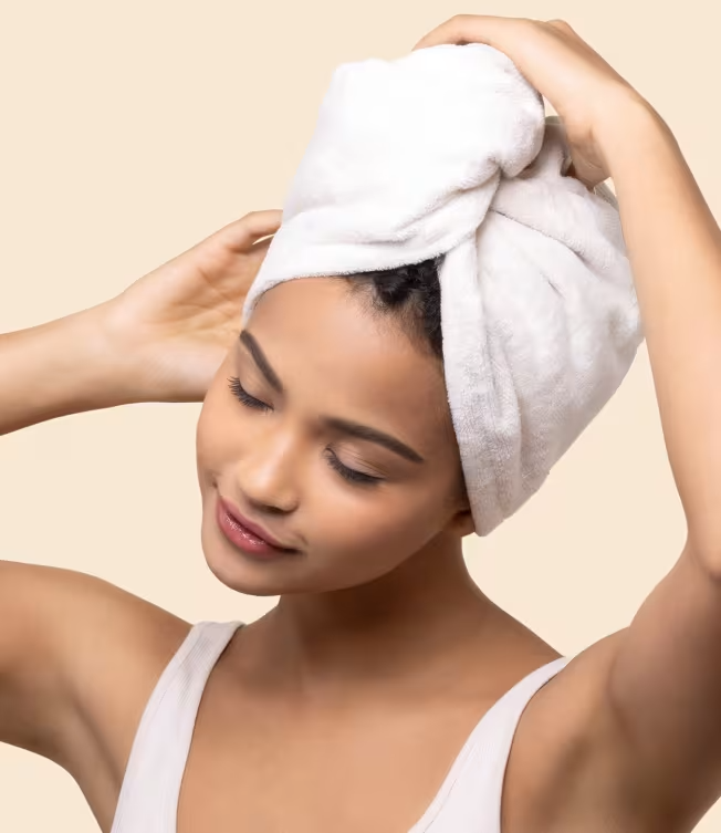 Aroma-zone serviette cheveux en coton bio protège et adoucit en forme de turban