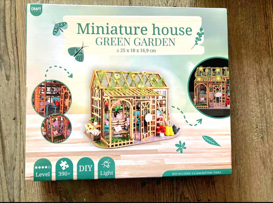 Maison Miniature JARDIN /SERRE DIY avec Lumière Maquette Bricolage Fleurs +390pc