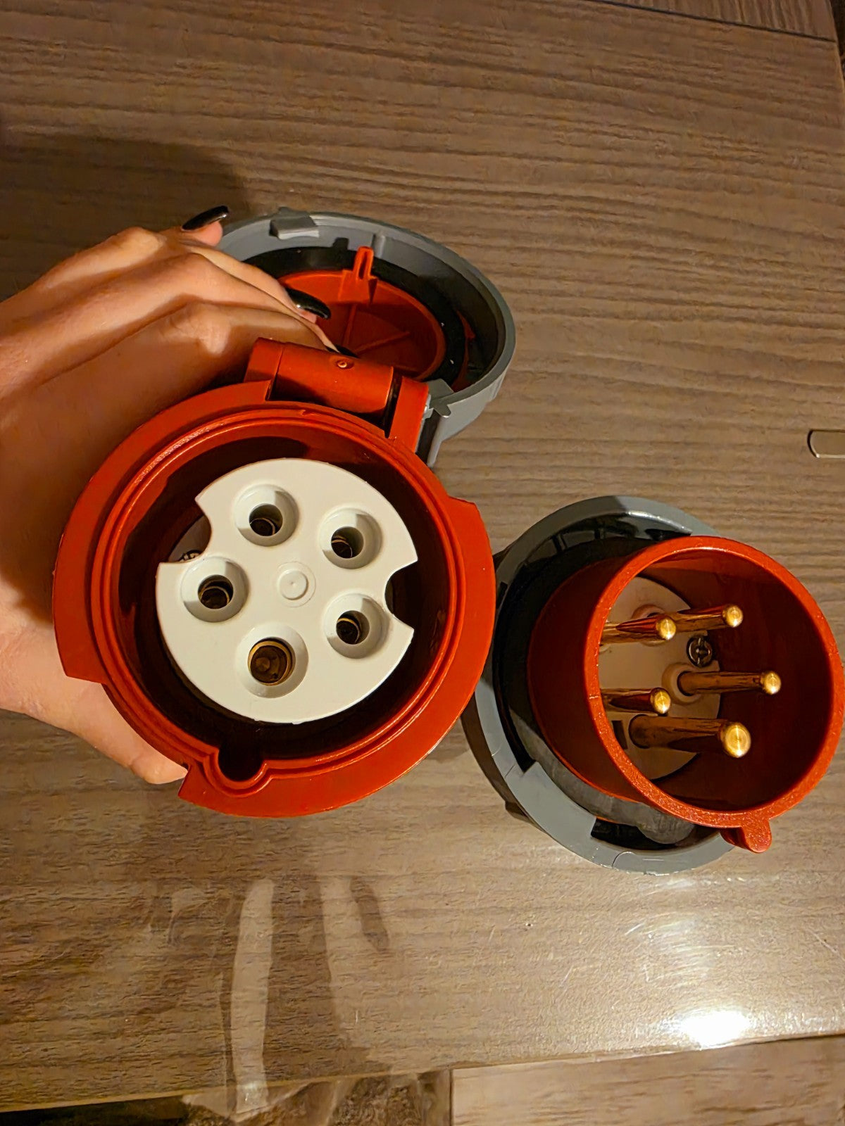 Lot connecteurs industriels MENNEKES – Mâle + Femelle – IP67 – 16A, 6h Type 550