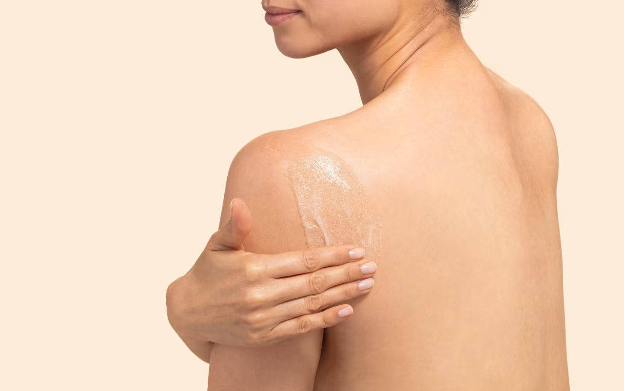 Aroma-zone Gommage corps au sucre BIO Exfoliant