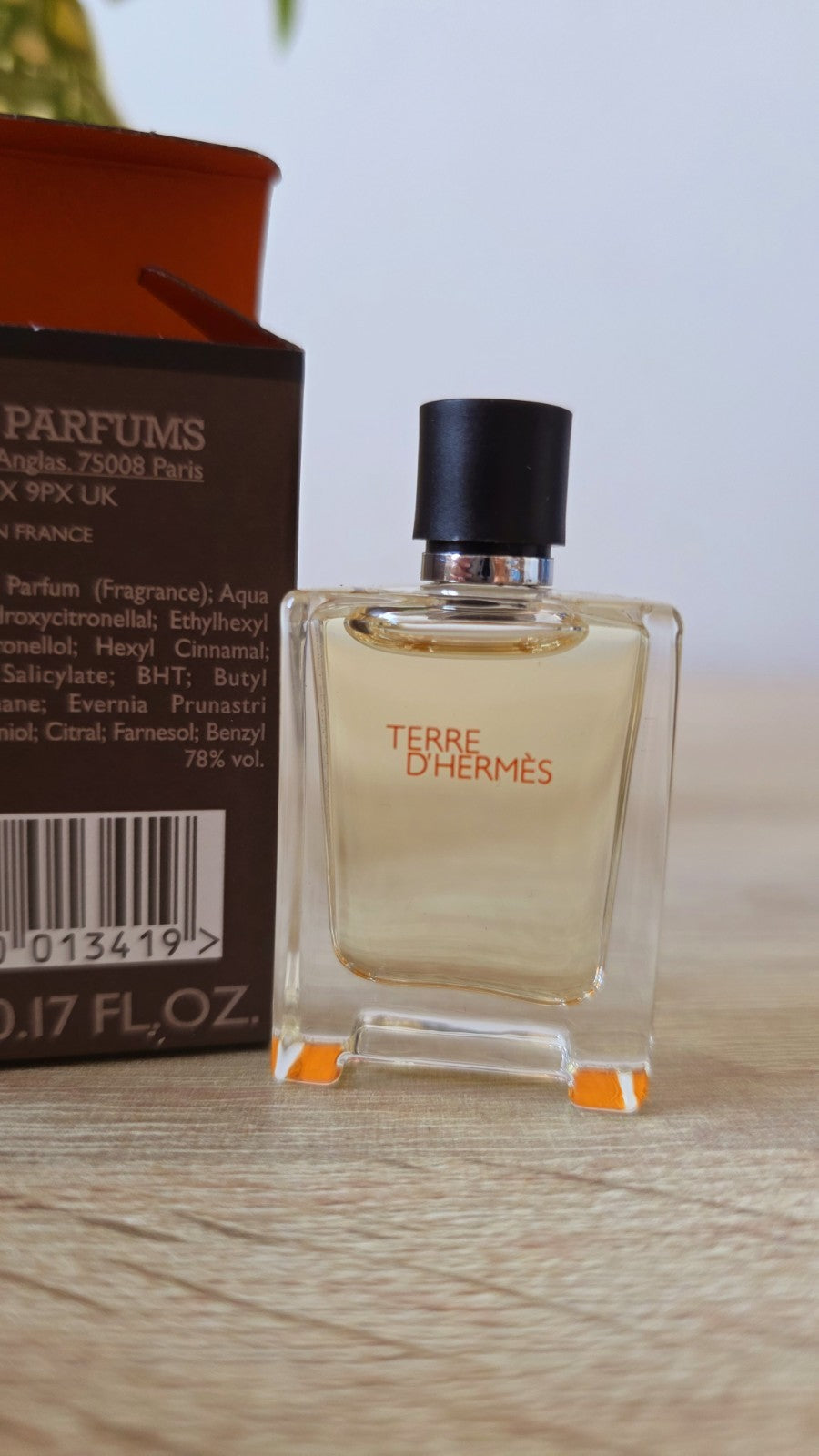 Miniature 5ml Eau De Toilette Terre D' Hermès neuf avec boite