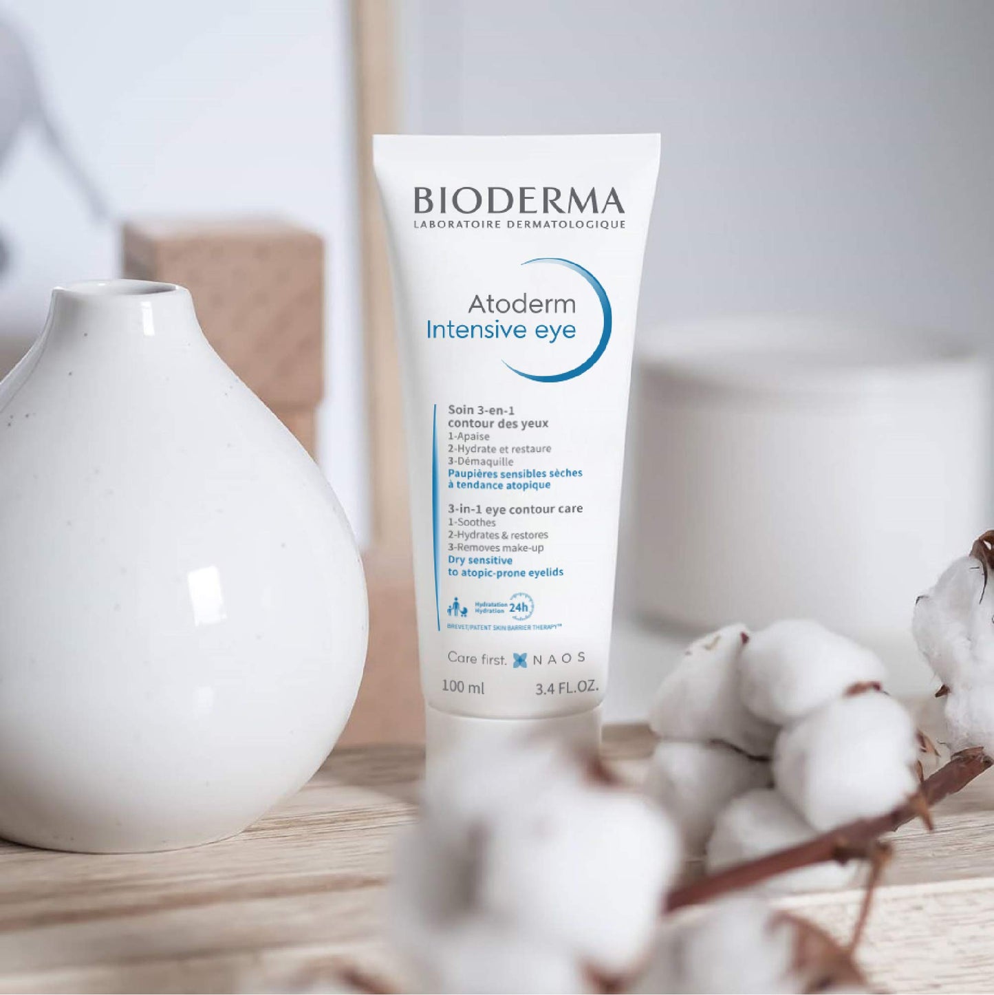 BIODERMA Atoderm Intensive Eye - Soin 3-en-1 démaquillant, apaisant et réparateur des paupières - Bonne base de maquillage - Peaux très sèches, irritées à tendance atopique - Tube 100 ml