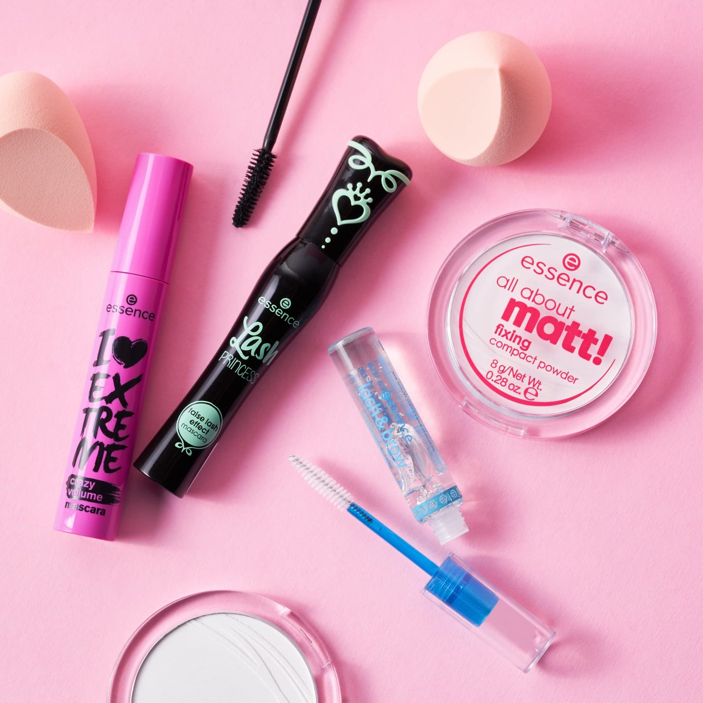 essence Lash PRINCESS false lash effect mascara black brown mascara effet faux cils, augmentant le volume, effet faux-cils, mettant en valeur l'oeil, allongeant (12ml)