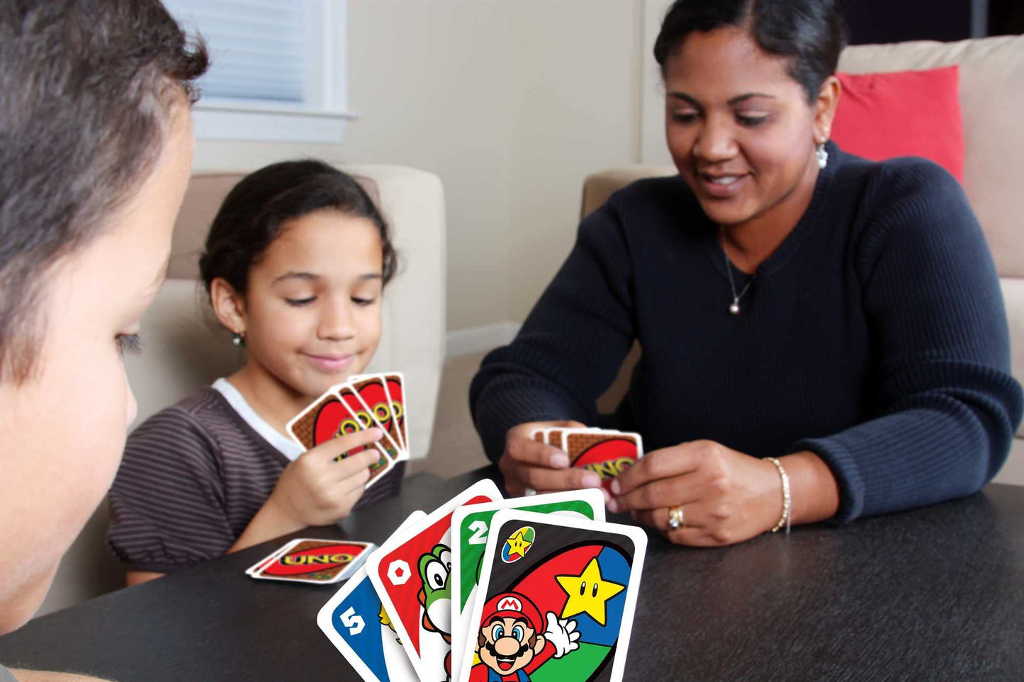 Mattel Games UNO Minecraft Jeu de Cartes, Cadeaux pour Enfants et soirée en Famille, sur Le thème du Jeu vidéo Minecraft, Jeux de Voyage, boîte de Rangement, HJC88