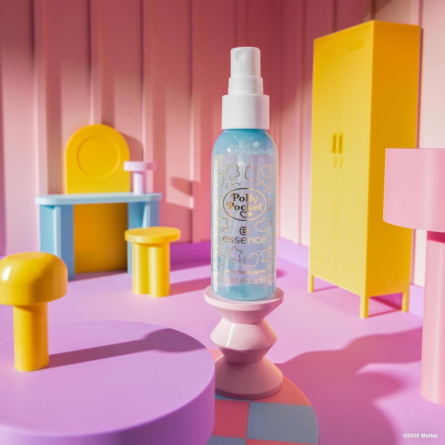 essence Polly Pocket hydro fixing spray spray fixateur, humidifiant/hydratant, fixant, sensation de rosée (50ml)