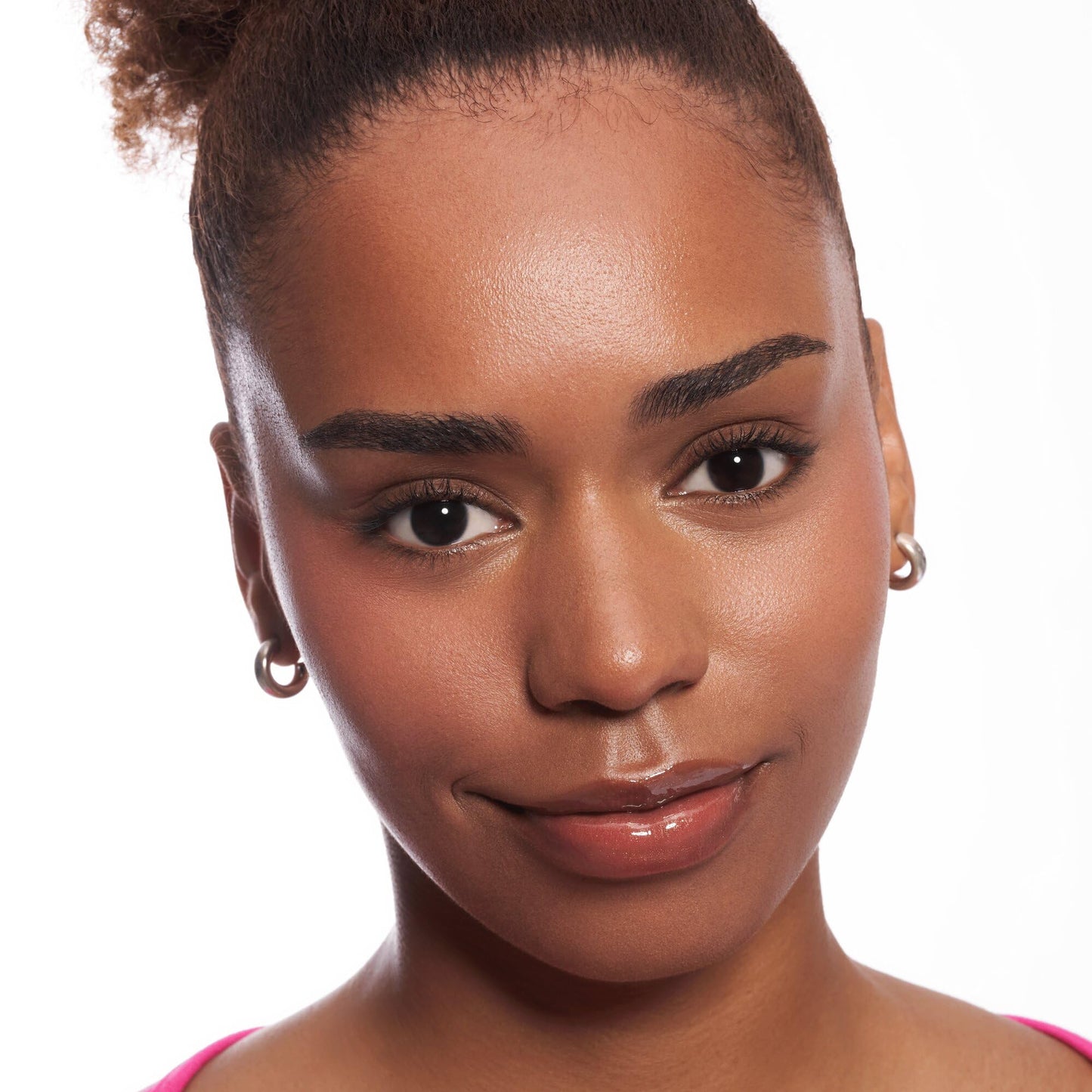 essence brillo de labios 101 JUICY BOMB brillo de labios brillante 101 Lovely - 10 ml