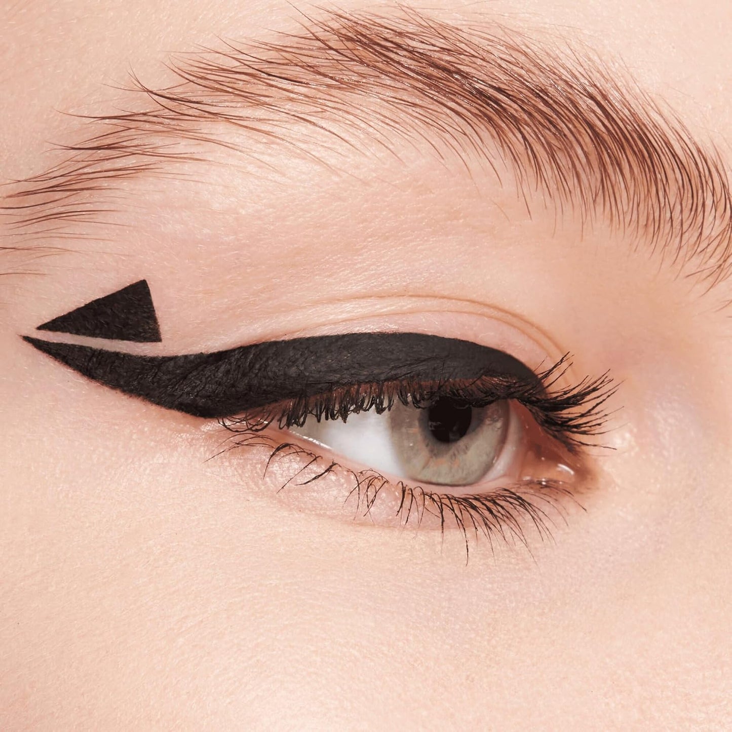 essence 24ever ink liner leyeliner ongue tenue, longue durée, résultat instantané, mat (1.2ml)