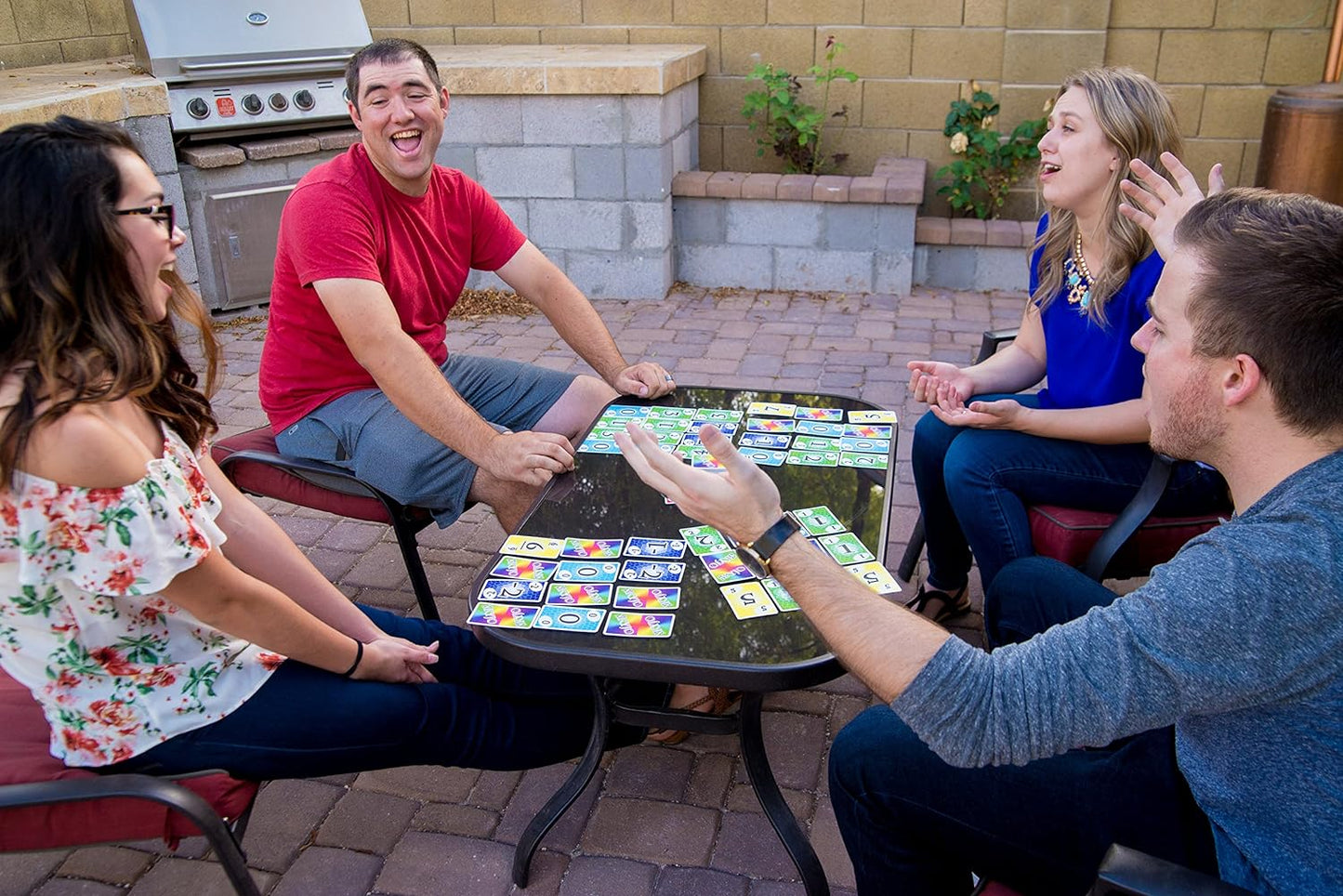 Magilano SKYJO, Jeu de Cartes Amusant pour Les Jeunes et Les Moins Jeunes, des soirées de Jeu Amusantes dans Le Cercle d'amis et de Famille.