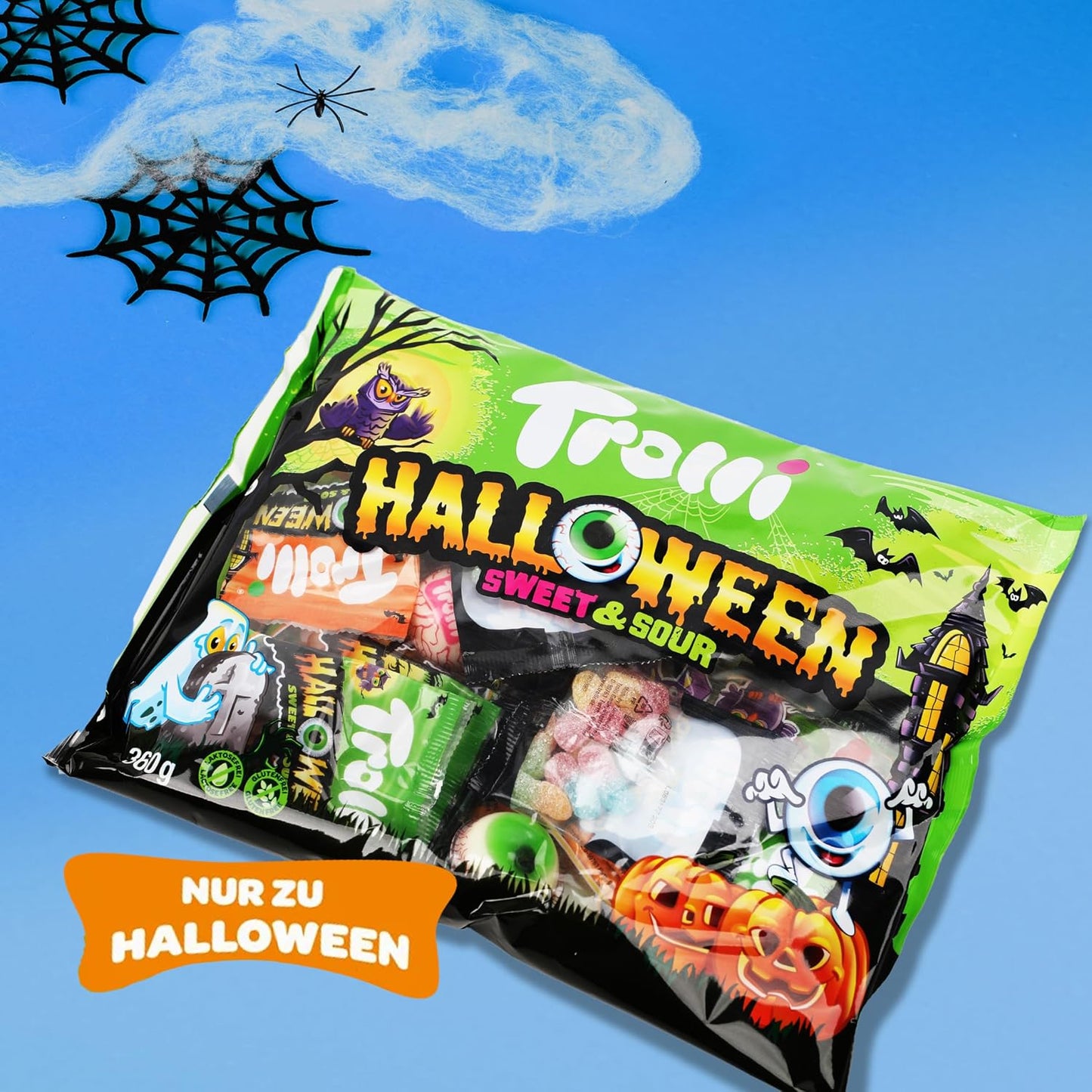 Trolli Halloween Bonbons Doux et Acidulés en sachet de 360g, mélange de bonbons avec des yeux globuleux, des vers acidulés et des Dracula
