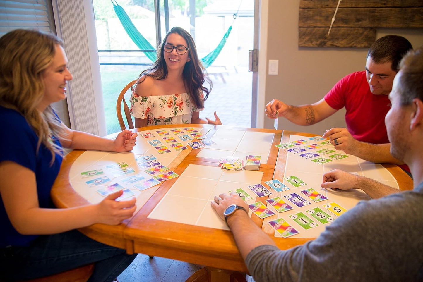 Magilano SKYJO, Jeu de Cartes Amusant pour Les Jeunes et Les Moins Jeunes, des soirées de Jeu Amusantes dans Le Cercle d'amis et de Famille.