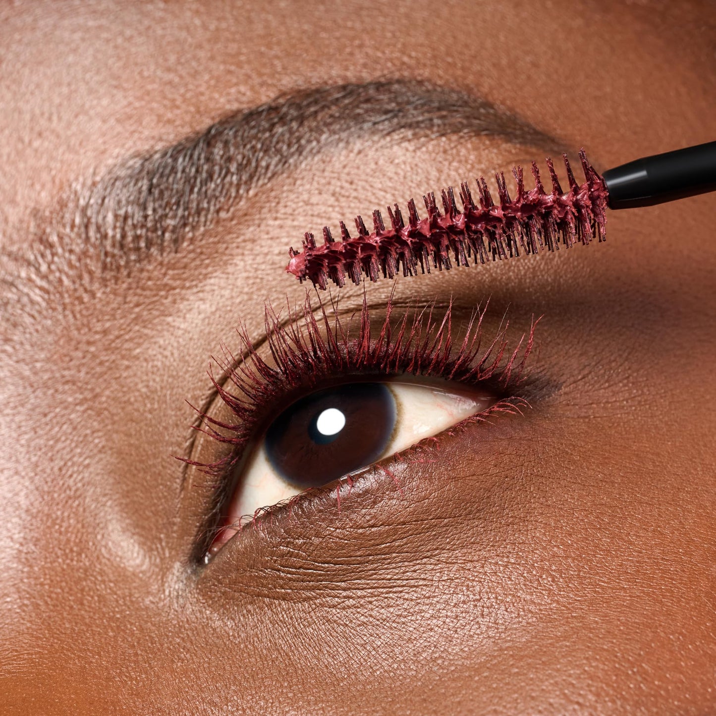 essence Lash PRINCESS false lash effect mascara black brown mascara effet faux cils, augmentant le volume, effet faux-cils, mettant en valeur l'oeil, allongeant (12ml)